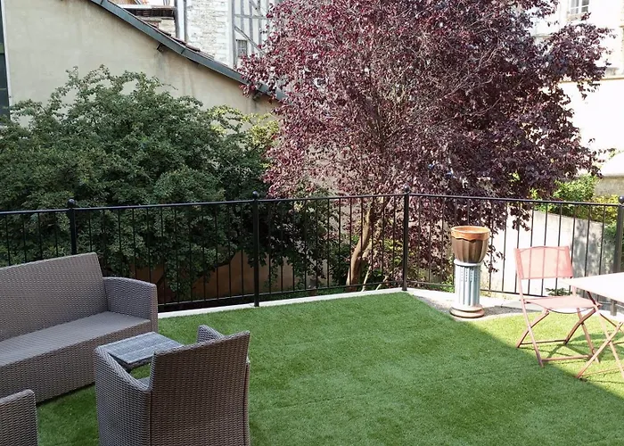 Les Terrasses Du Bouchon Troyes